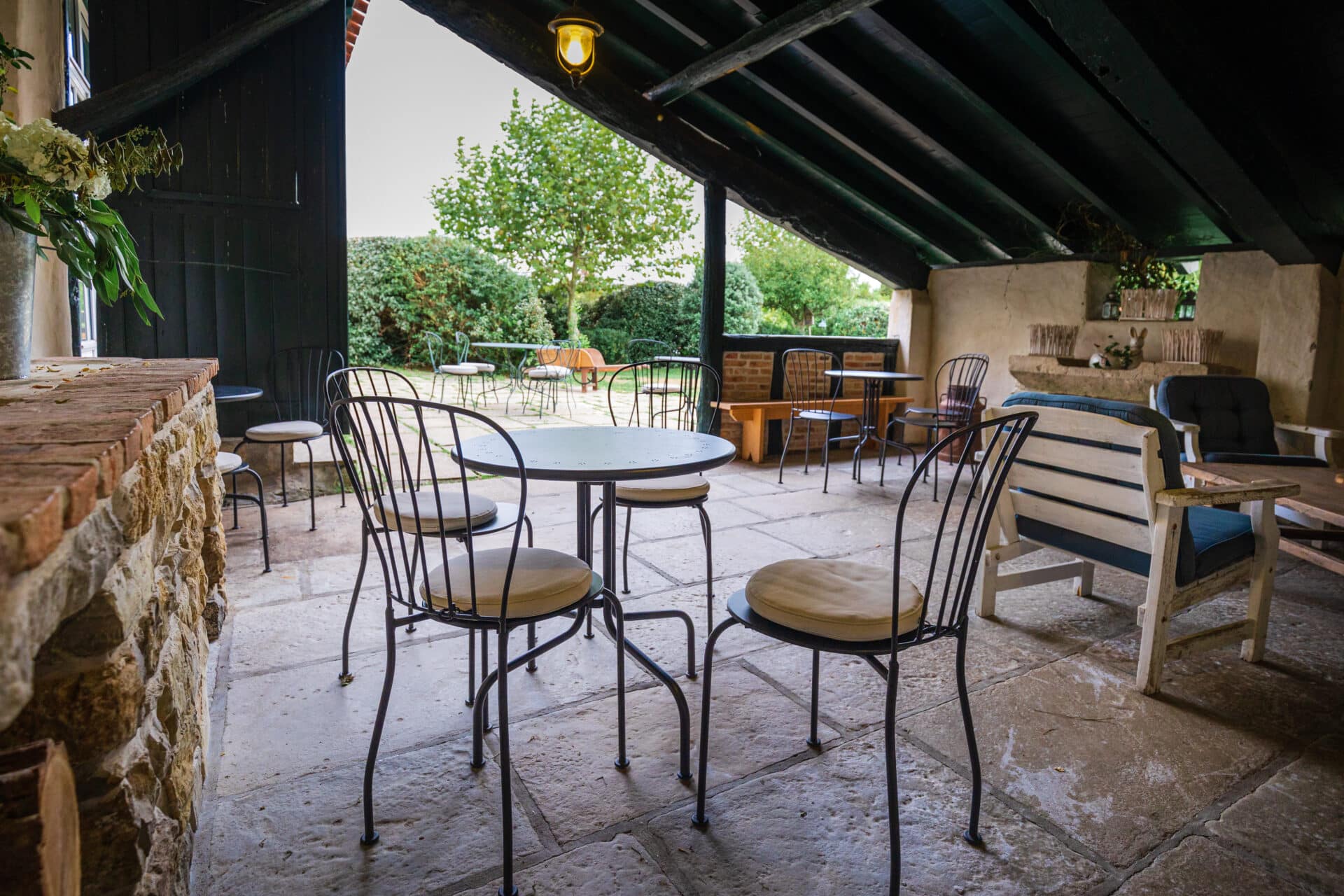 coin terrasse couverte hotel pays basque bidart