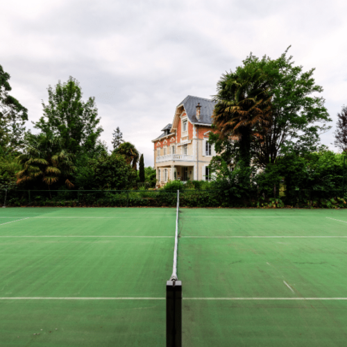 hotel luxe terrain tennis pays basque